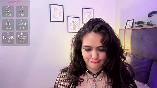 Azurra amatto2 online show from November 26, 2025, 11:06 pm