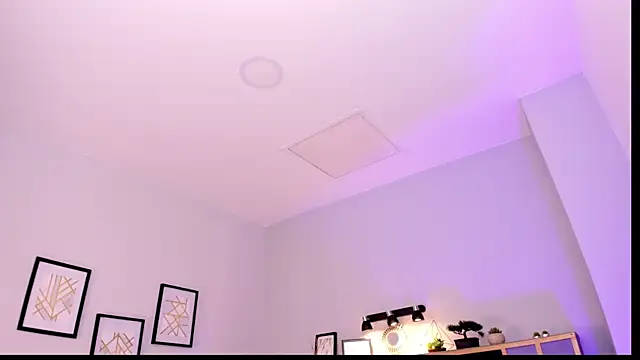 Snapshot of Azurra_amatto2 chatting on February 25, 2026, 9:02 pm Azurra amatto2 online show from February 25, 2026, 9:02 pm