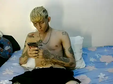 KinkyLatinCock online show from September 24, 2025, 11:41 pm