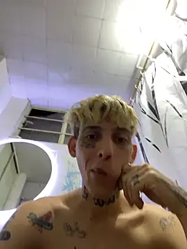 KinkyLatinCock online show from November 17, 2025, 1:28 pm