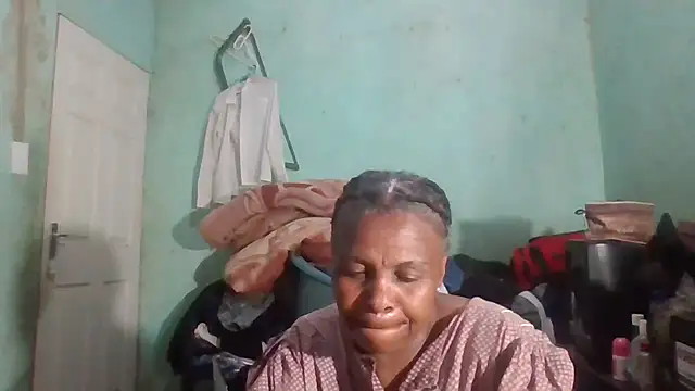 Snapshot of Nicky52 chatting on October 13, 2025, 7:14 pm Nicky52 online show from October 13, 2025, 7:14 pm