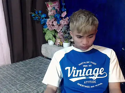 mostwantedtwink online show from April 25, 2026, 6:05 pm