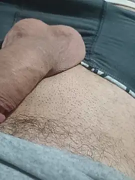 Hamzadz123 online show from June 4, 2026, 2:34 pm