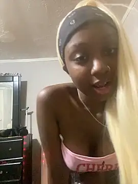 HennessyBaby21 online show from September 16, 2025, 4:35 am