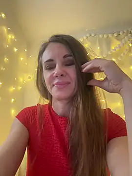 LucieMack online show from February 2, 2026, 9:46 pm