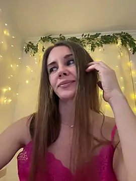 LucieMack online show from March 16, 2026, 6:01 pm