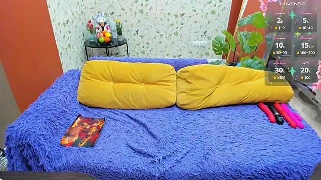 FlirtyMary online show from July 3, 2026, 9:32 pm