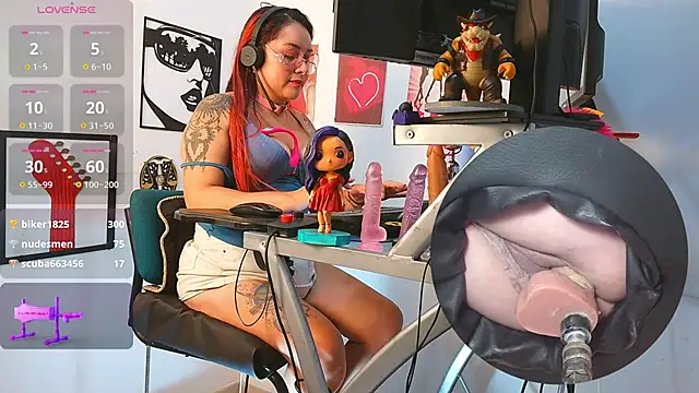 leidydi223 online show from April 4, 2026, 2:32 am