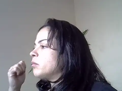 ITALIANASISIXX online show from March 10, 2025, 9:53 am