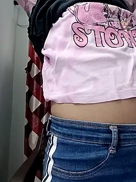 Snapshot of Ruhi_07 chatting on February 5, 2026, 4:50 am Ruhi 07 online show from February 5, 2026, 4:50 am