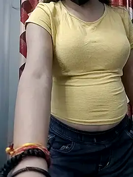 Snapshot of Ruhi_07 chatting on March 14, 2026, 4:18 am Ruhi 07 online show from March 14, 2026, 4:18 am