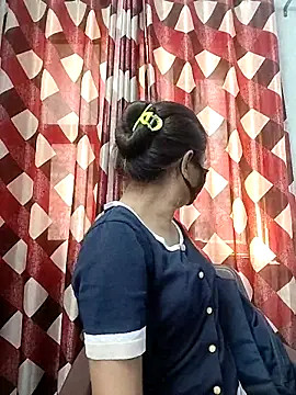 Snapshot of Ruhi_07 chatting on April 2, 2026, 4:21 am Ruhi 07 online show from April 2, 2026, 4:21 am