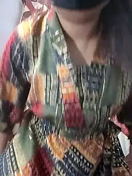 Snapshot of Ruhi_07 chatting on April 13, 2026, 4:07 am Ruhi 07 online show from April 13, 2026, 4:07 am