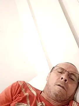 pakillobcn online show from October 18, 2025, 7:25 pm