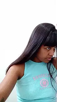 indiazinhabella27 online show from December 20, 2025, 7:32 pm