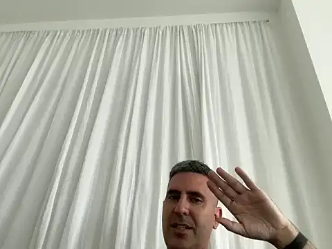 couplelatam2025 v2 online show from March 14, 2026, 5:29 pm