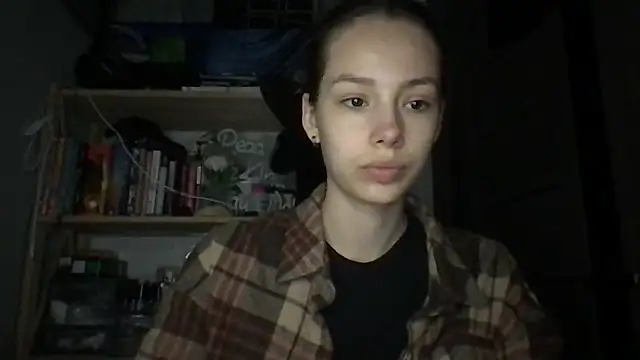 Yuna5343 online show from October 22, 2025, 8:41 pm