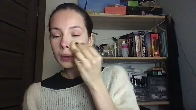 Yuna5343 online show from November 10, 2025, 10:20 pm