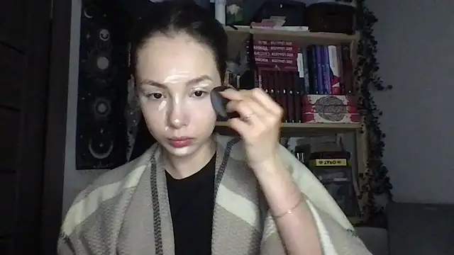 Snapshot of Yuna5343 chatting on May 8, 2026, 8:03 pm Yuna5343 online show from May 8, 2026, 8:03 pm
