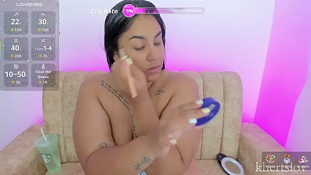 Snapshot of Khertt-Slov chatting on October 8, 2025, 10:29 pm Khertt-Slov online show from October 8, 2025, 10:29 pm