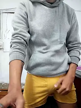 ColouredPapi online show from September 10, 2025, 10:48 am