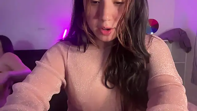 nina lovez online show from October 10, 2025, 1:26 am