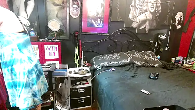 Splash Queen420 online show from December 23, 2025, 4:10 am