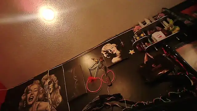 Splash Queen420 online show from February 22, 2026, 5:19 am