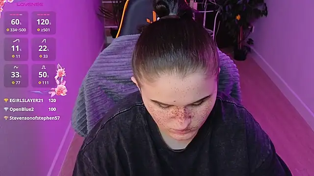 Snapshot of Dark_Shine chatting on February 22, 2026, 4:02 am Dark Shine online show from February 22, 2026, 4:02 am