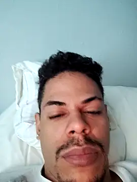 Yasel69 online show from April 16, 2026, 12:28 pm