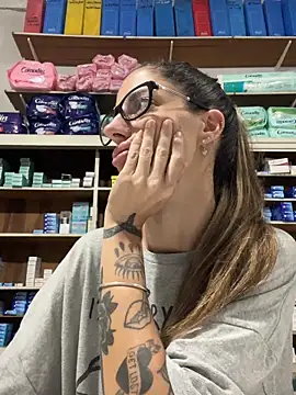 ferchule7 online show from February 23, 2026, 4:26 pm