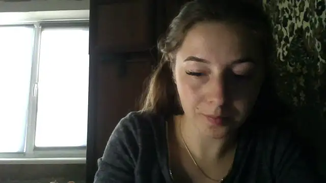 Snapshot of Kitten36 chatting on September 25, 2025, 2:43 pm Kitten36 online show from September 25, 2025, 2:43 pm