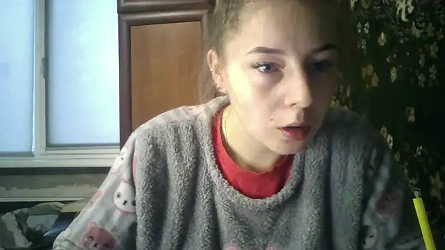 Snapshot of Kitten36 chatting on October 1, 2025, 2:34 pm Kitten36 online show from October 1, 2025, 2:34 pm