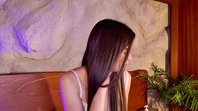 Katarina Rostova online show from November 4, 2025, 4:06 pm