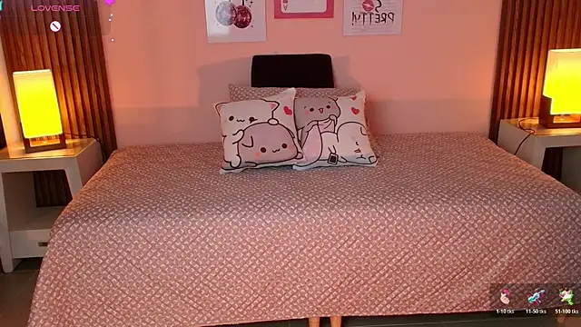 Snapshot of _meliblue chatting on December 17, 2025, 7:53 pm meliblue online show from December 17, 2025, 7:53 pm