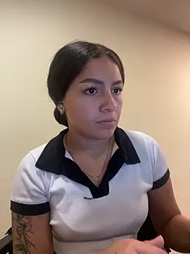 Alyha Cortes online show from March 20, 2026, 1:38 pm