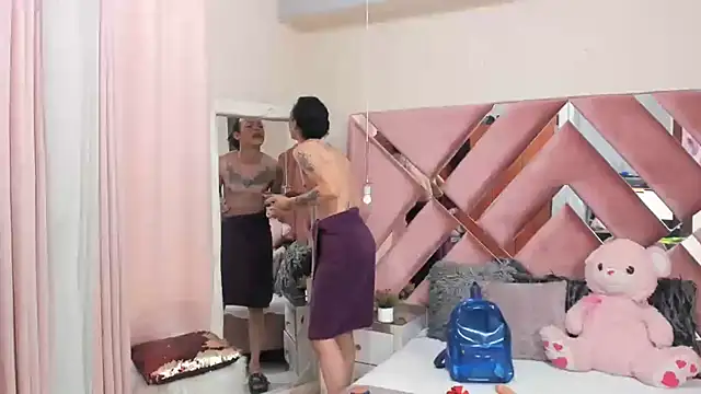 sara slut21 online show from February 27, 2025, 4:43 pm