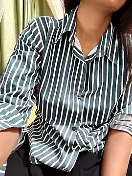 Shalu G online show from May 30, 2026, 4:09 am