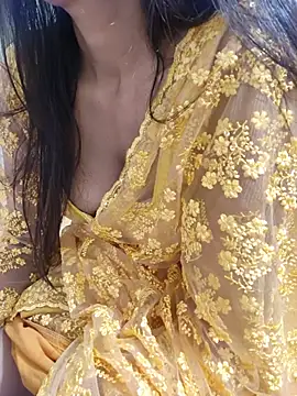 Shalu G online show from May 31, 2026, 5:26 am