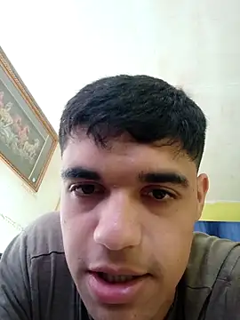 juanfritaa21 online show from December 21, 2025, 8:49 pm