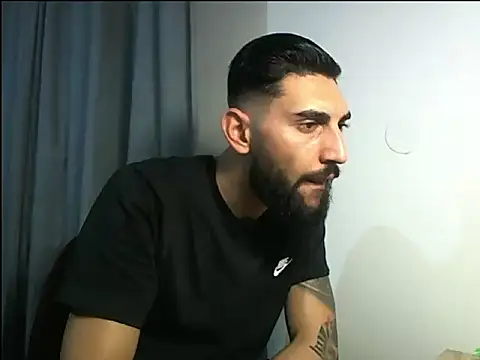 Alexgrc13 online show from October 13, 2025, 1:44 pm