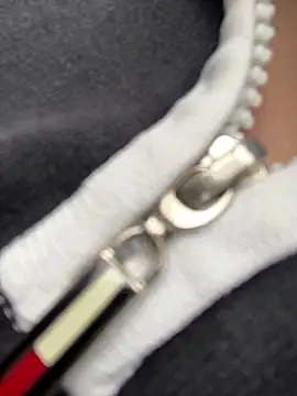 Emily Rivers  online show from September 18, 2025, 1:02 pm