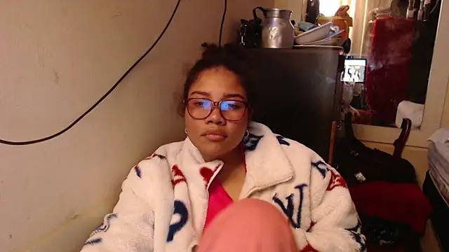 madelene online show from March 6, 2026, 2:30 am