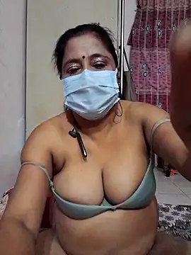 mature mimi online show from November 15, 2025, 5:53 pm