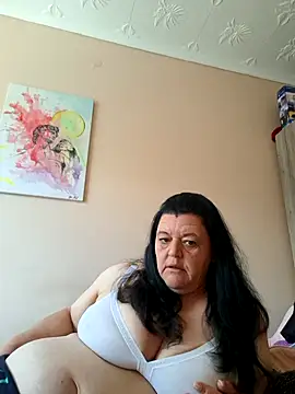 BlacReign online show from September 16, 2025, 11:00 am