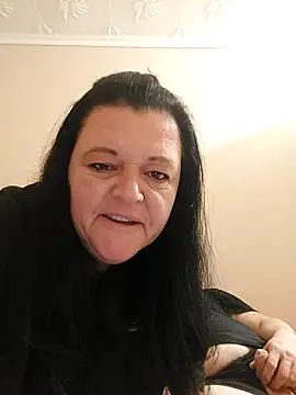 BlacReign online show from October 2, 2025, 6:48 pm