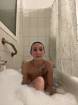 Snapshot of Emilia_Mausi chatting on November 25, 2025, 8:31 pm Emilia Mausi online show from November 25, 2025, 8:31 pm