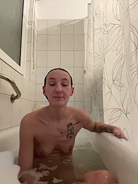 Snapshot of Emilia_Mausi chatting on February 8, 2026, 7:50 pm Emilia Mausi online show from February 8, 2026, 7:50 pm