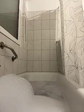 Snapshot of Emilia_Mausi chatting on February 22, 2026, 8:07 pm Emilia Mausi online show from February 22, 2026, 8:07 pm