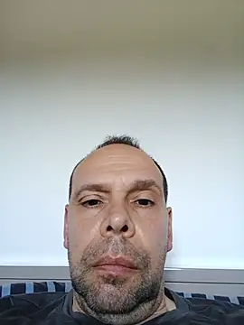 calofarru online show from May 22, 2026, 2:01 pm